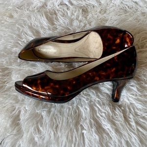 NWOT Naturalizer N5 Comfort Peep Toe Pumps